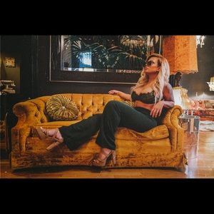 Meet your Posher, Aleshia